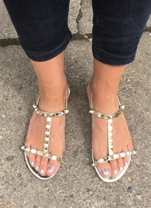 Sandaler m. nitter i guld